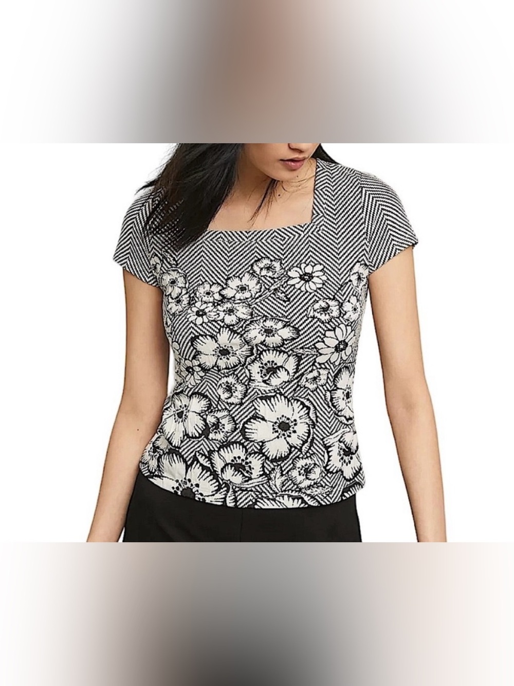 Maeve by Anthropologie Black&White Floral Square-Neck Short Sleeve Top - Size XS